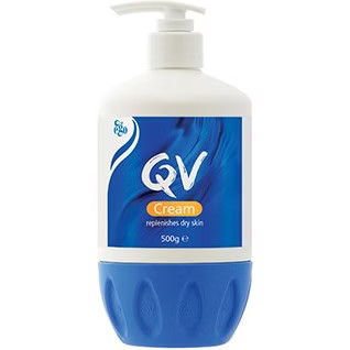 کرم مرطوب کننده پمپی کیو وی QV پوست حساس